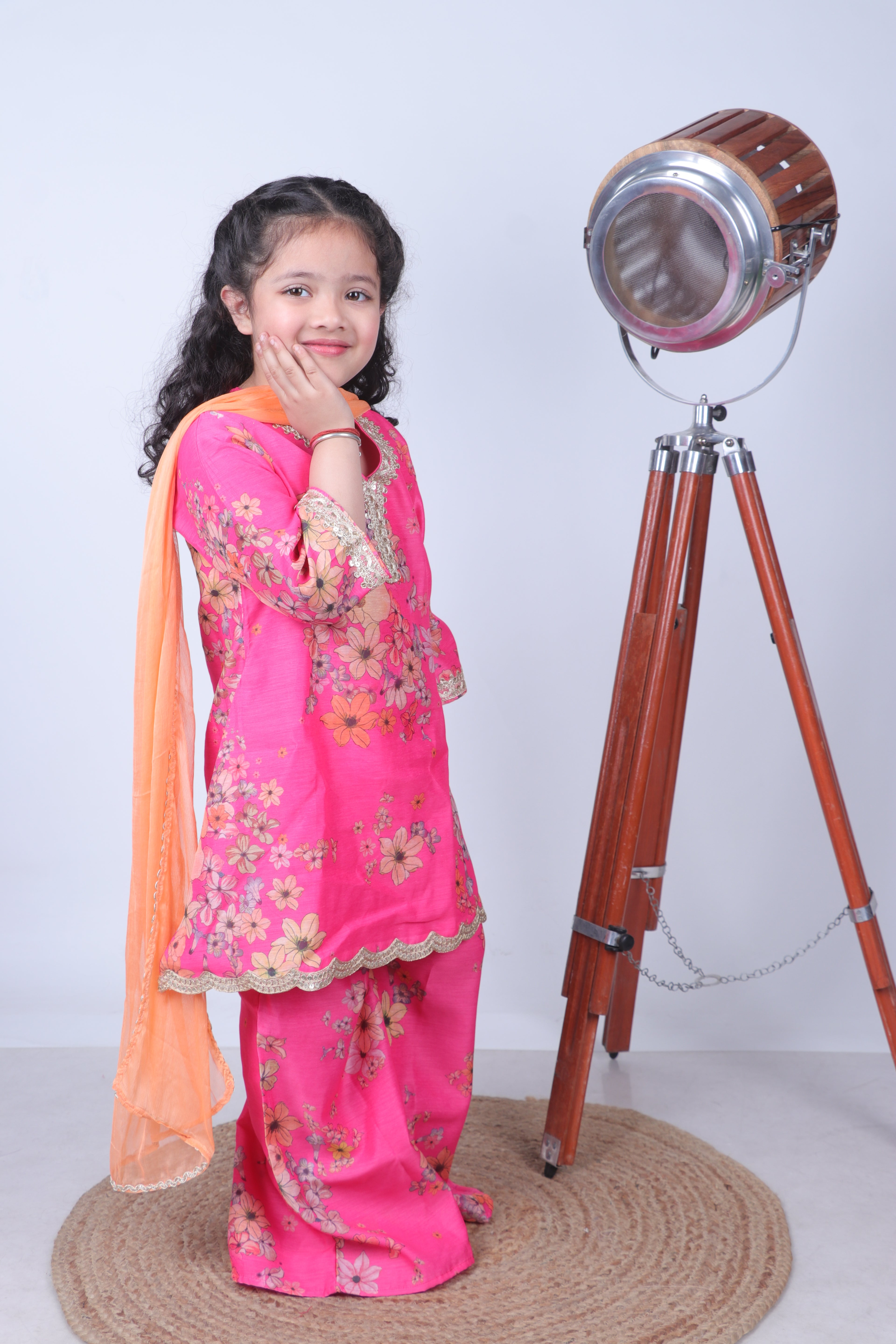 FLORAL PRINT CUTWORK KURTI WITH PALAZZO.
