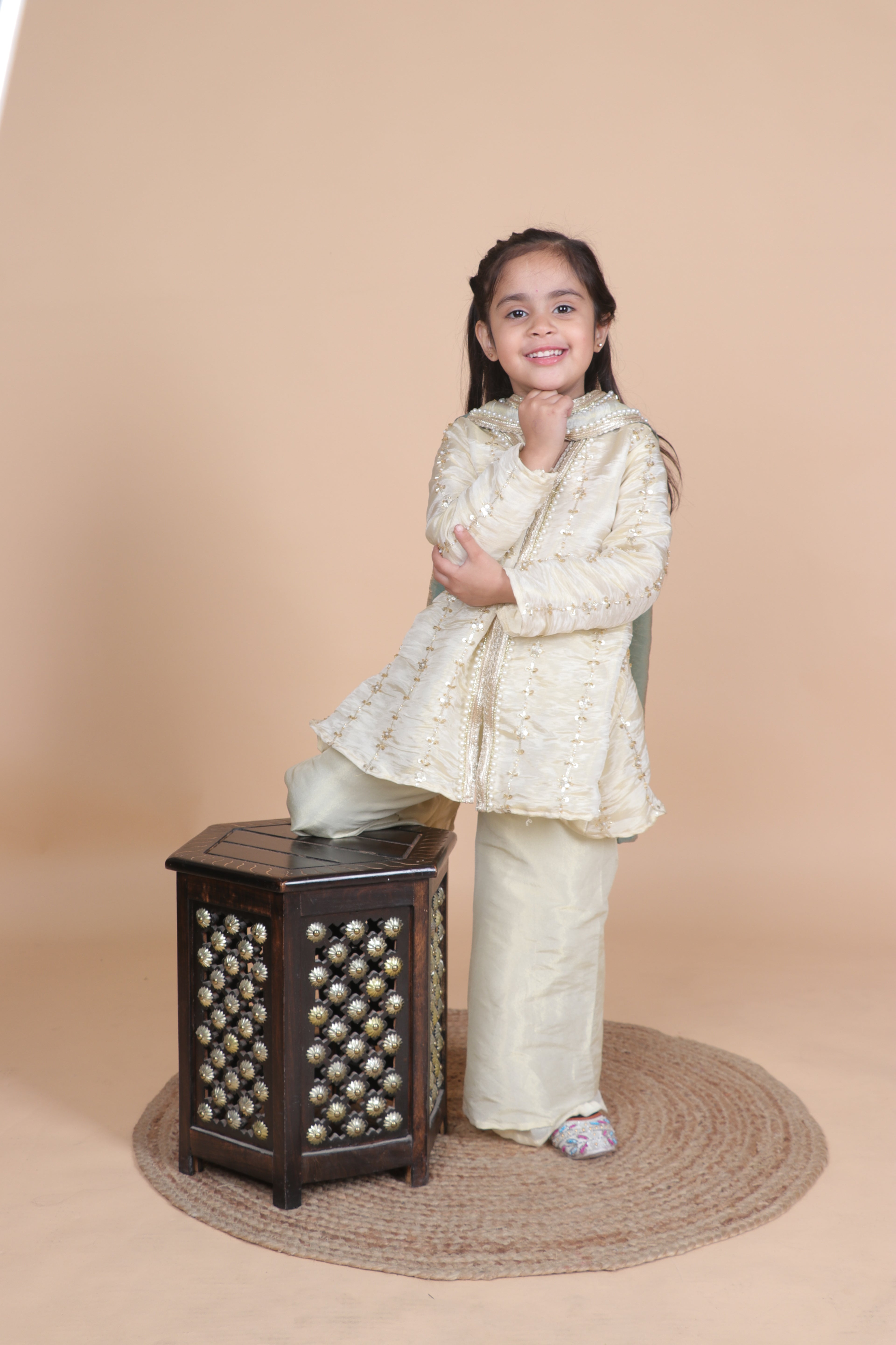 NOORE-E-IVORY PLAZO SET