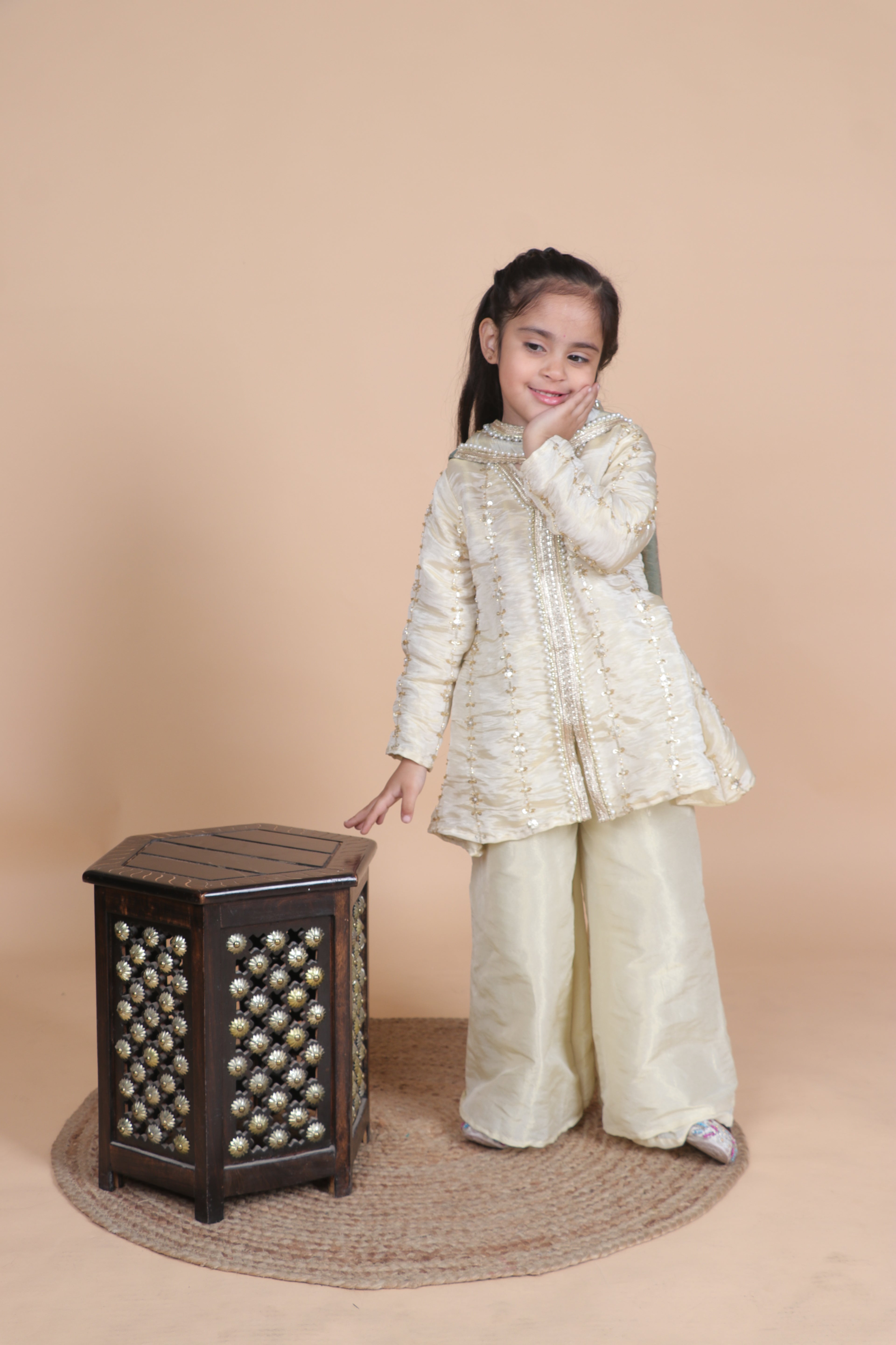 NOORE-E-IVORY PLAZO SET