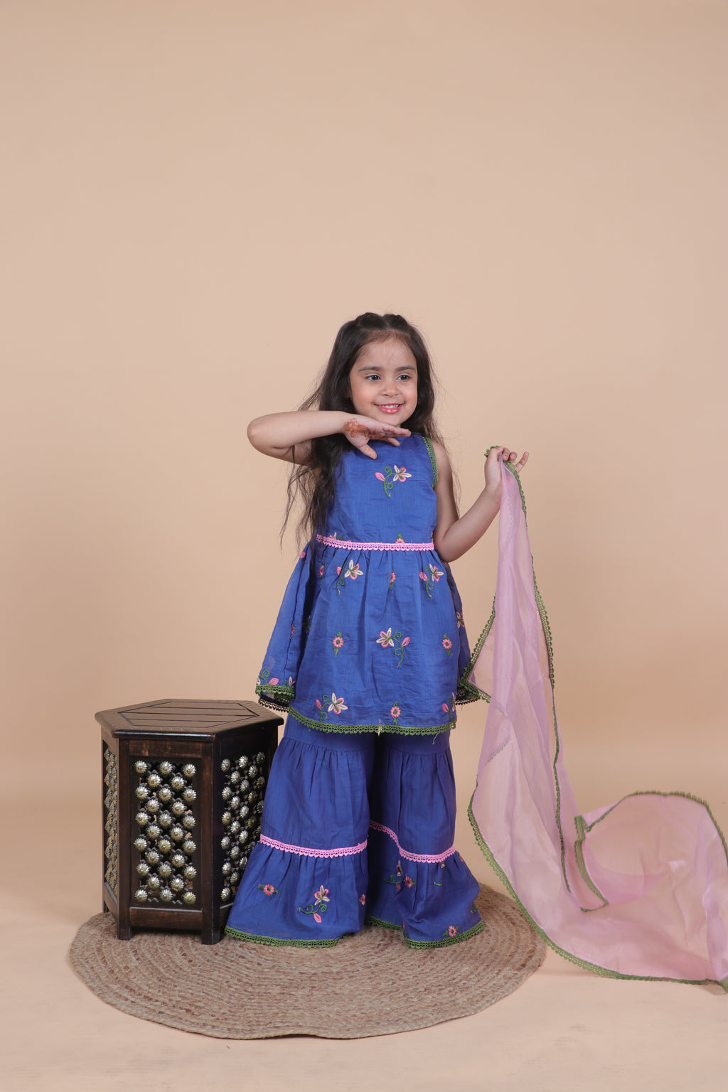ROYAL ESSENCE EMBROIDRY SHARARA SET