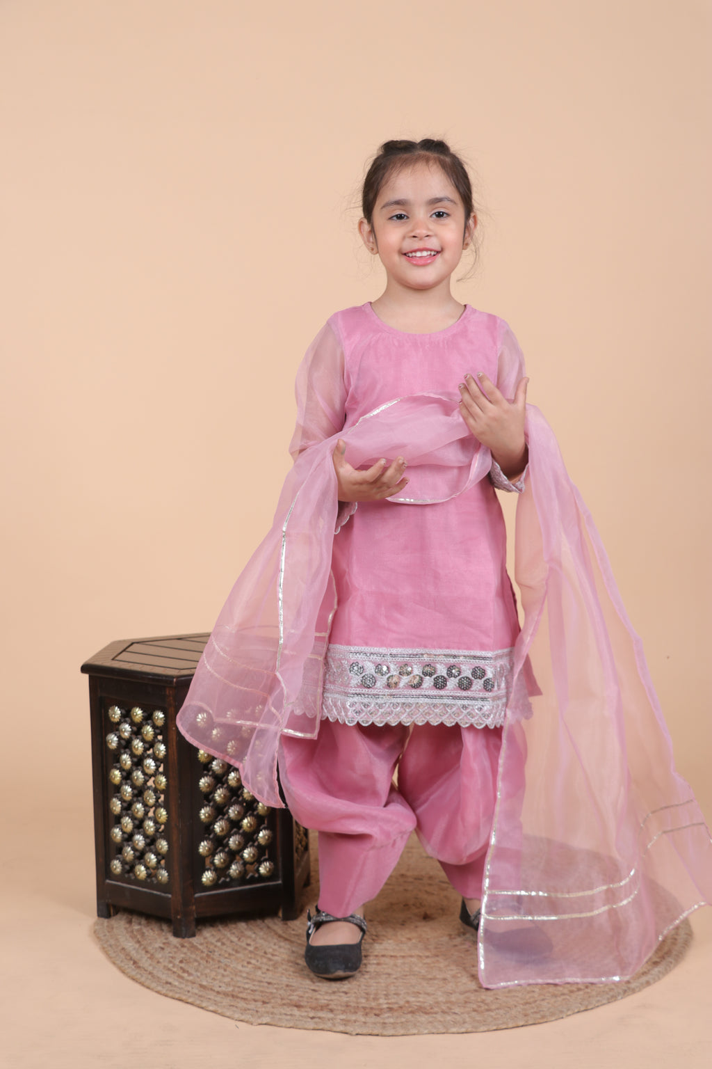 ELEGANT FARSHI SALWAR SET