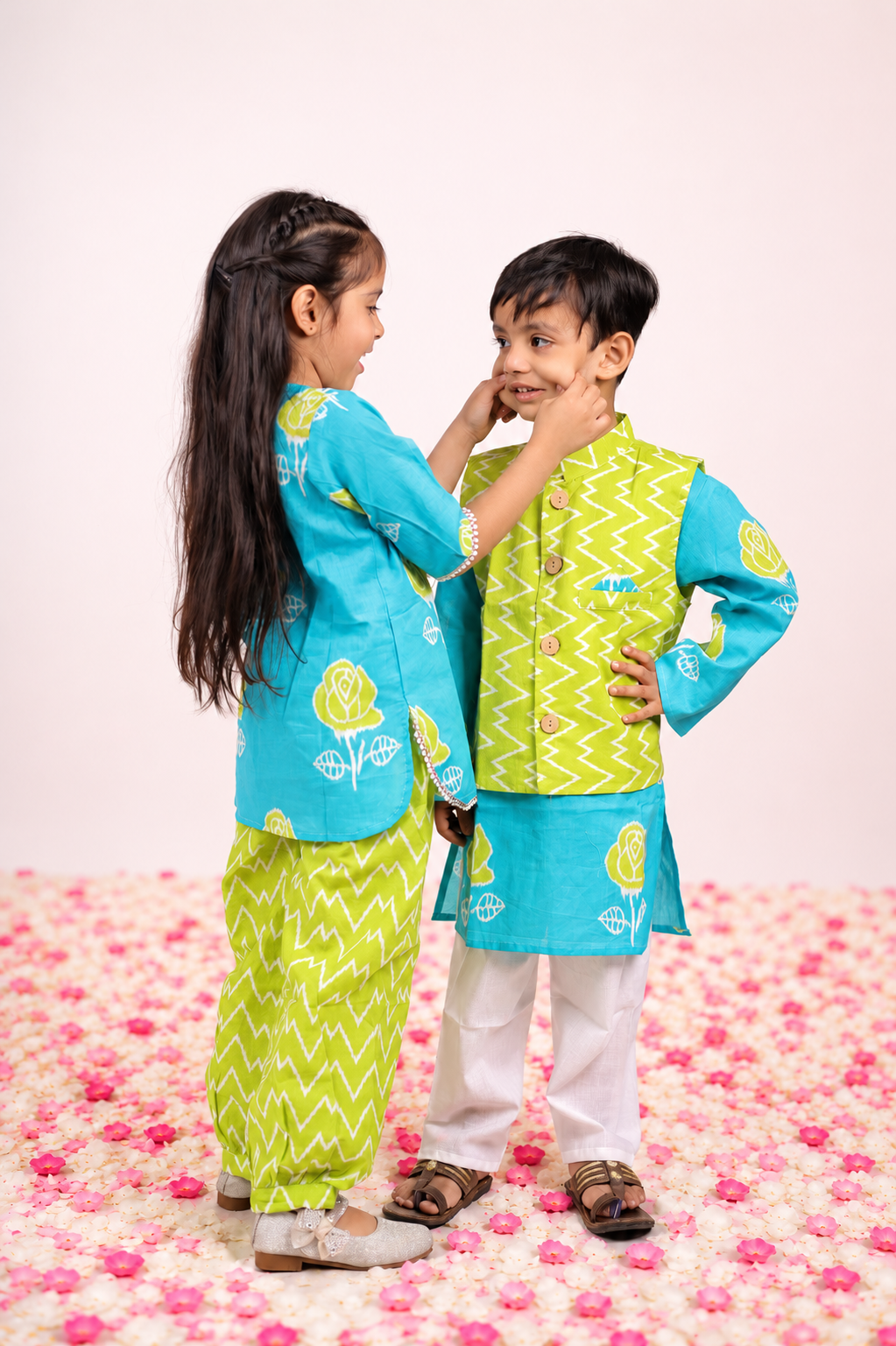 Neel Hari Prince Set